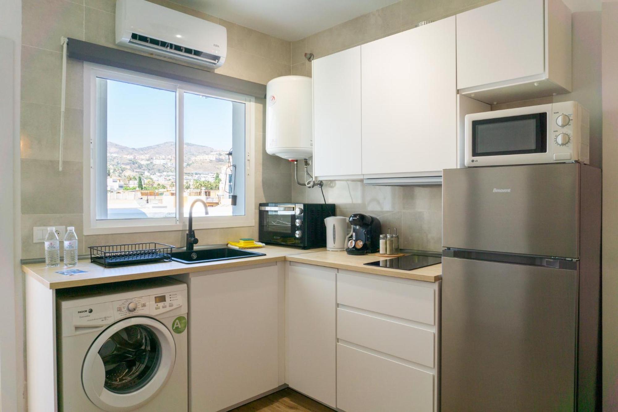 Apartamento Con Terraza En La Playa La Cala Del Moral Exterior photo